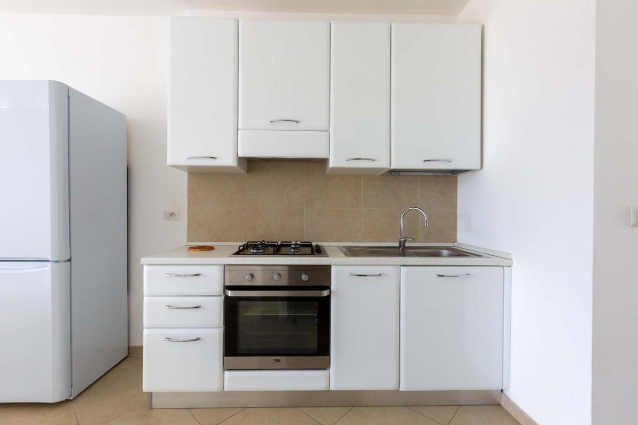 Trilo Damiani By Barbarhouse Apartman Lido Marini Kültér fotó