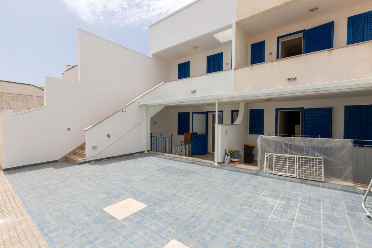 Trilo Damiani By Barbarhouse Apartman Lido Marini Kültér fotó